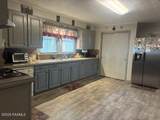 400 Oak Avenue - Photo 5