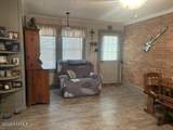 400 Oak Avenue - Photo 9