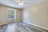 211 Versailles Boulevard - Photo 14