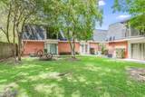 211 Versailles Boulevard - Photo 3
