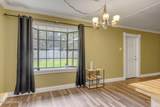 111 Castle Row - Photo 15