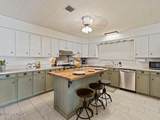 828 Ira Street - Photo 10