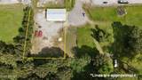 3004 Fairchild Drive - Photo 2