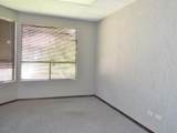 412 University Avenue - Photo 6
