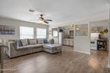 208 Pembroke Lane - Photo 3