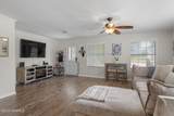 208 Pembroke Lane - Photo 4