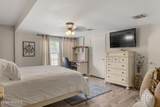 208 Pembroke Lane - Photo 8