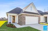 209 Bennington Lane - Photo 1