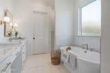 111 Shadow Bend Drive - Photo 21
