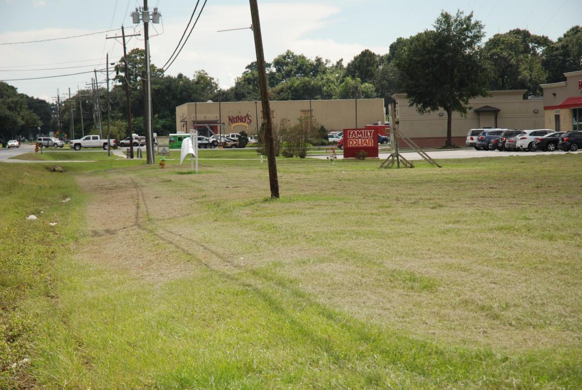 615 Lafayette - Photo 1