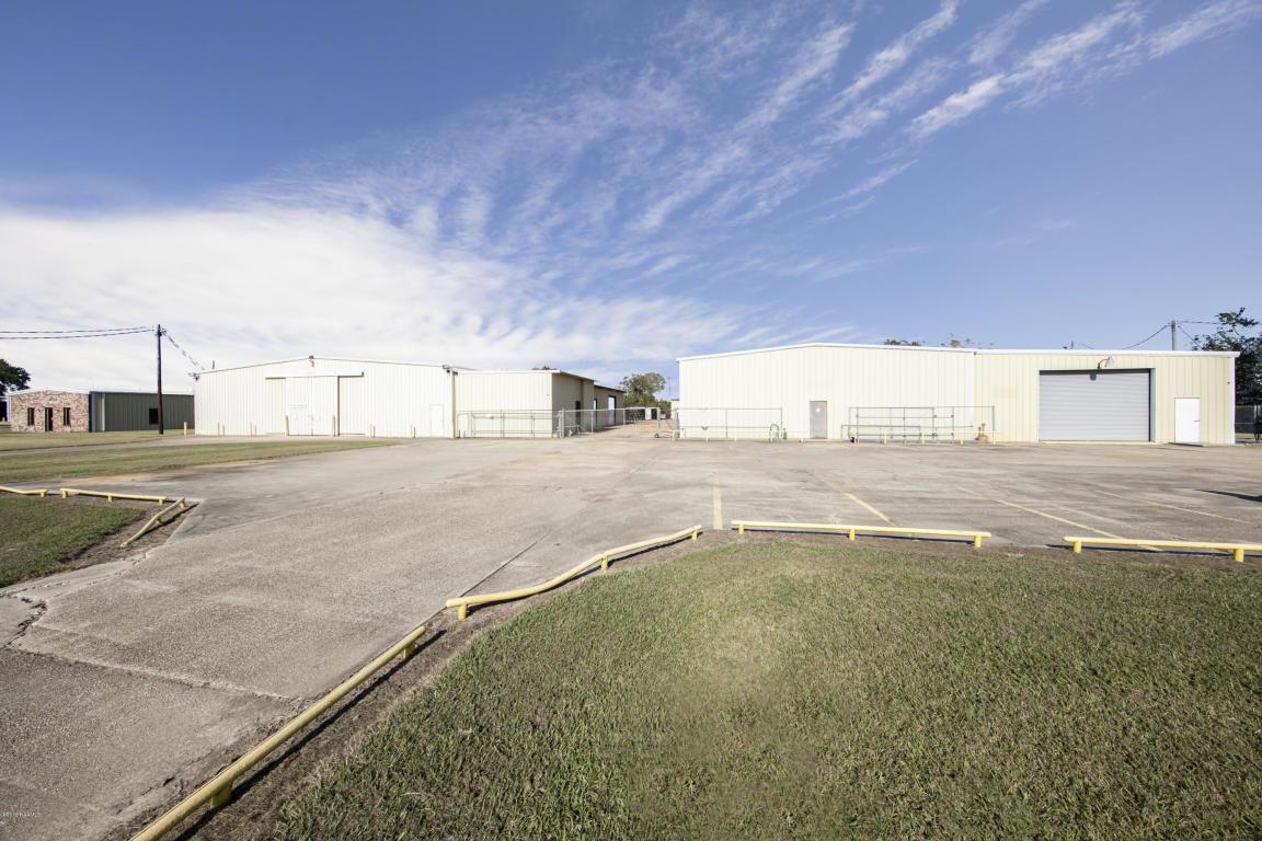 618 Hangar Drive - Photo 1
