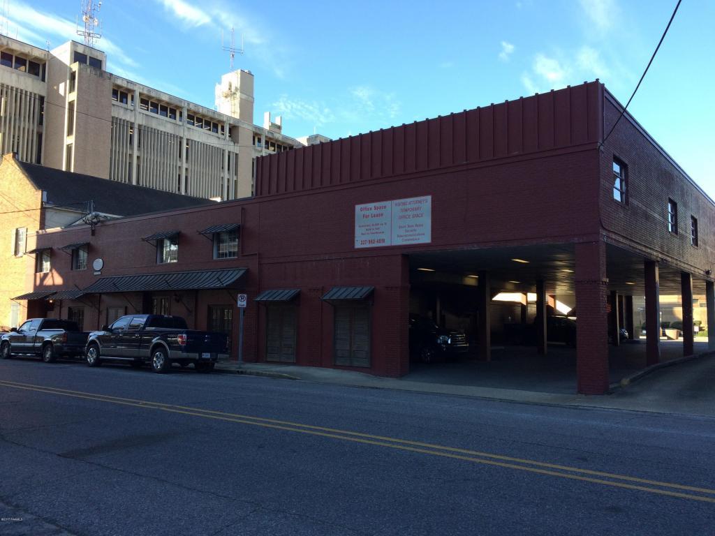 718 Buchanan Street - Photo 1