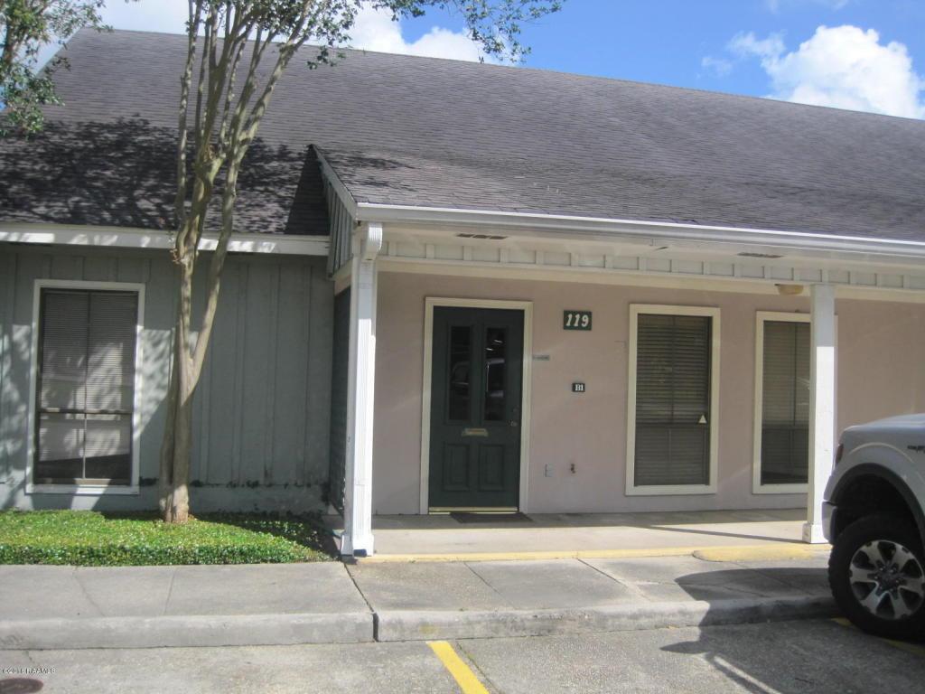 119 Ridgeway Drive - Photo 1