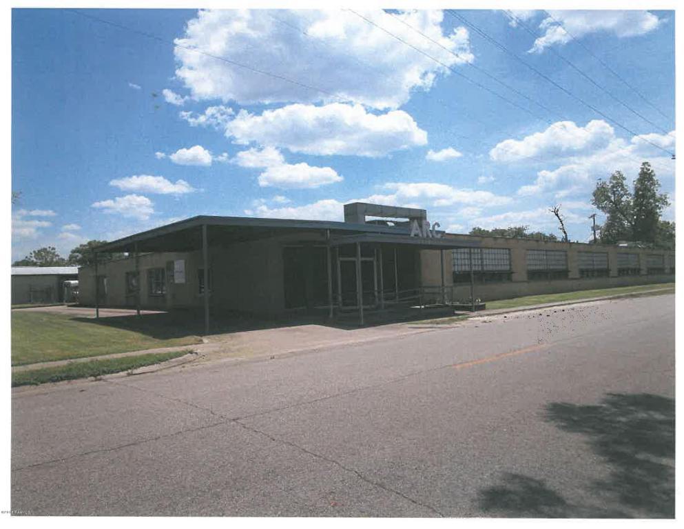 623 Walton Street - Photo 1