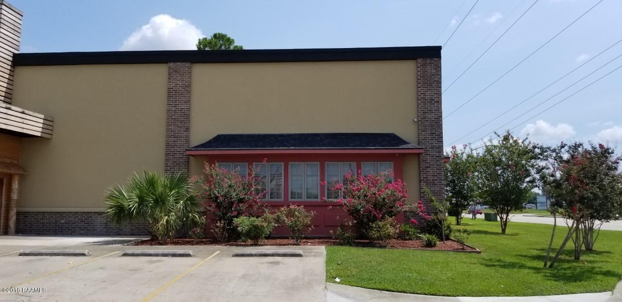 2330 Kaliste Saloom Road - Photo 1