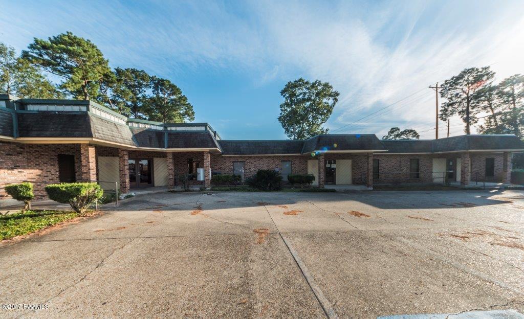 3414 Moss Street - Photo 1