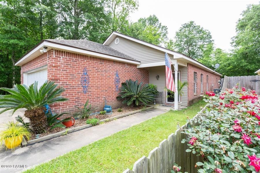 306 Bottle Brush Lane - Photo 1