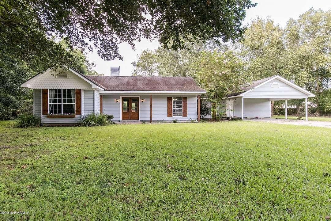 310 Winterfield Drive - Photo 1