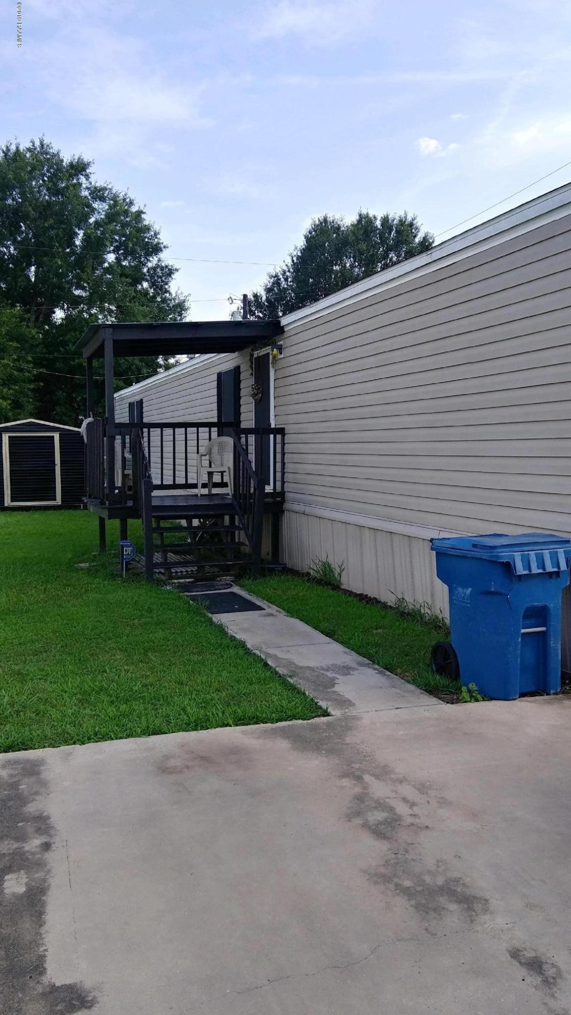 104 Willis Drive - Photo 1