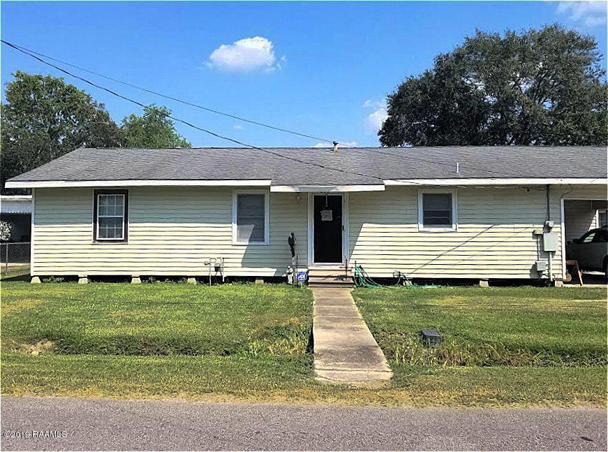 609 6th Street - Photo 1