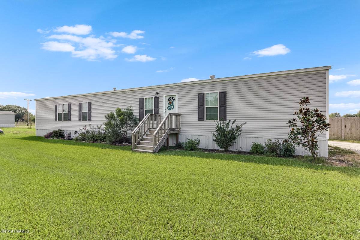 874 Superior Road - Photo 1