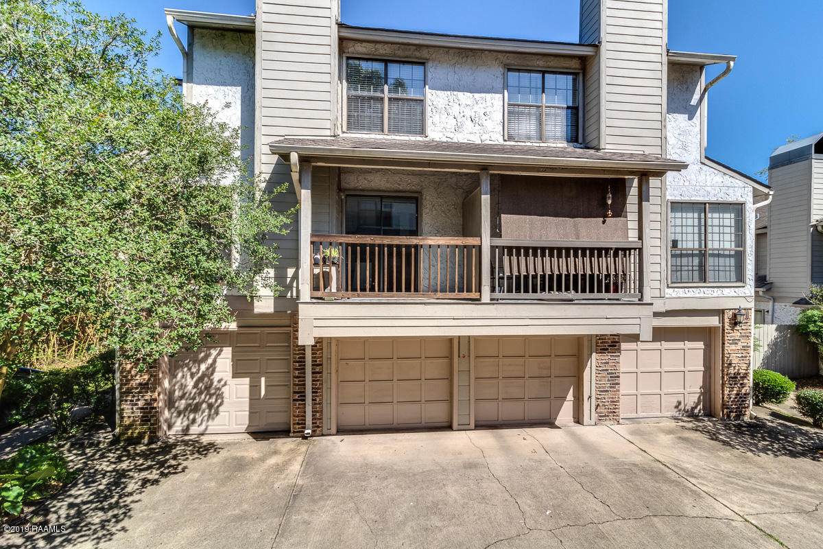 1304 Bayou Parkway - Photo 1