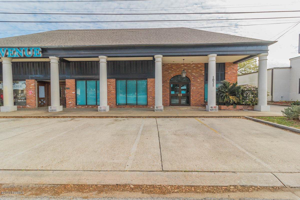 1021 St Mary Boulevard - Photo 1