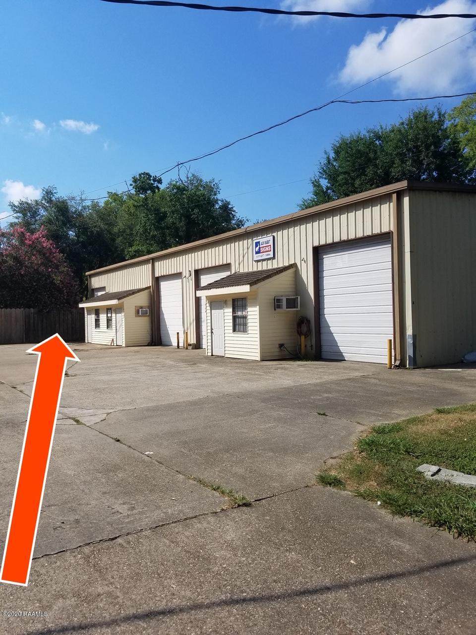 619 Bonin Road - Photo 1
