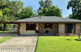 606 Veterans Drive - Photo 1