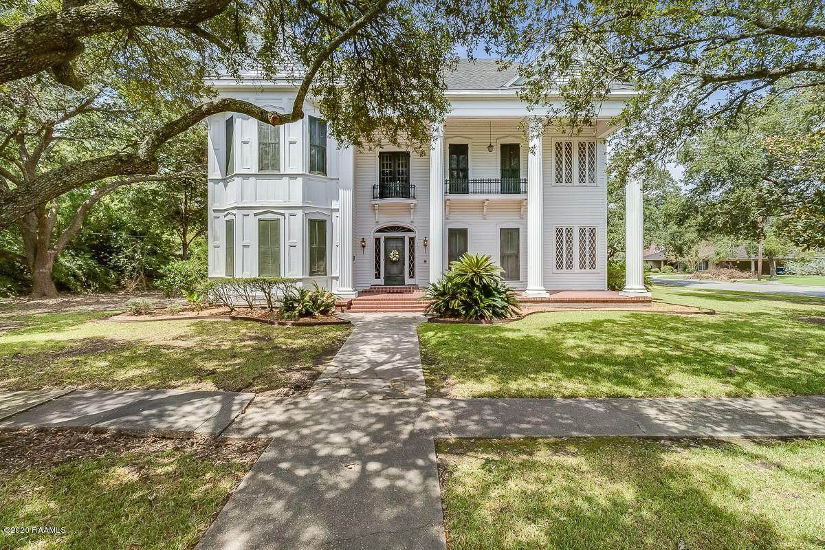 223 Hutchinson Avenue - Photo 1