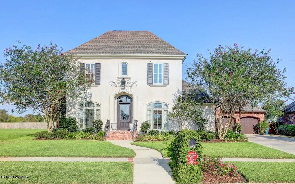 200 Brahmwell Court - Photo 1