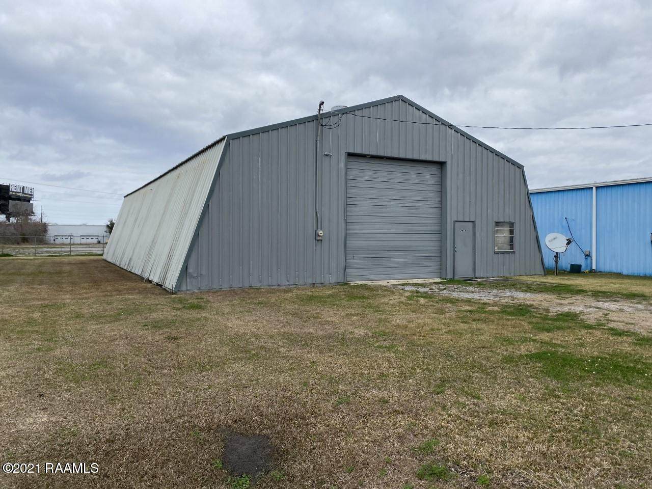 3109 Fairchild Drive - Photo 1