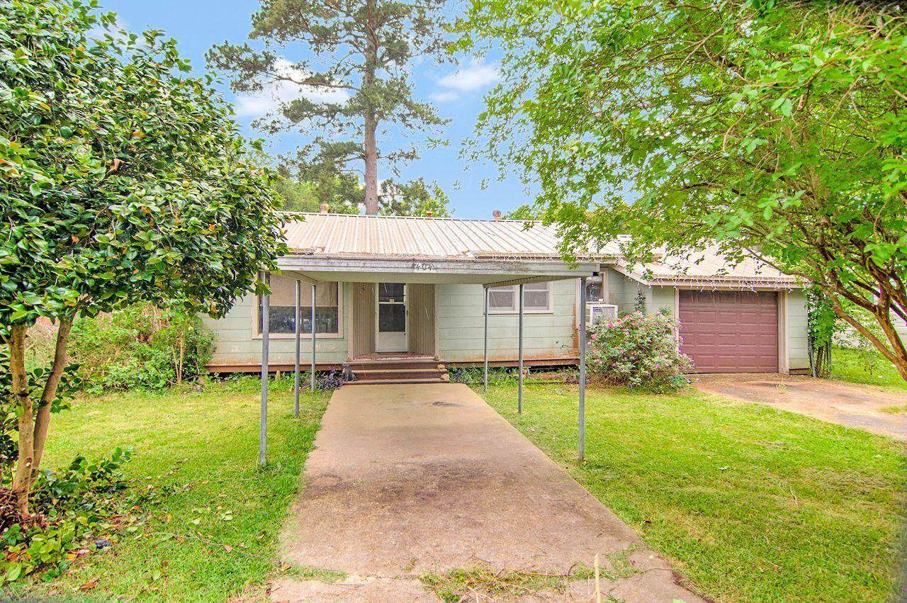 404 Hackberry Street - Photo 1