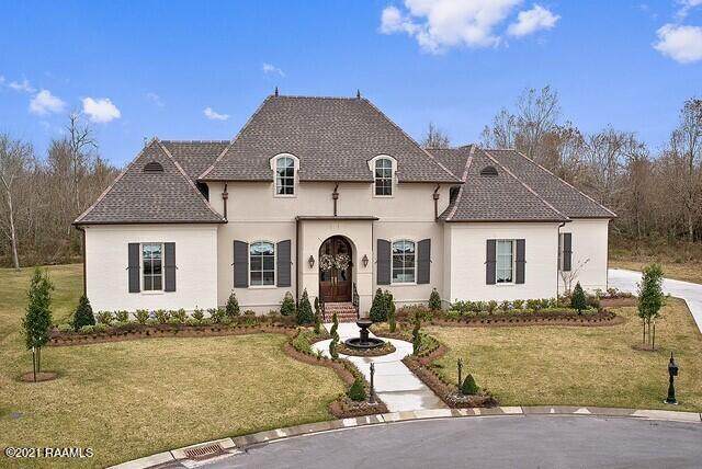 205 Oak Park Court - Photo 1