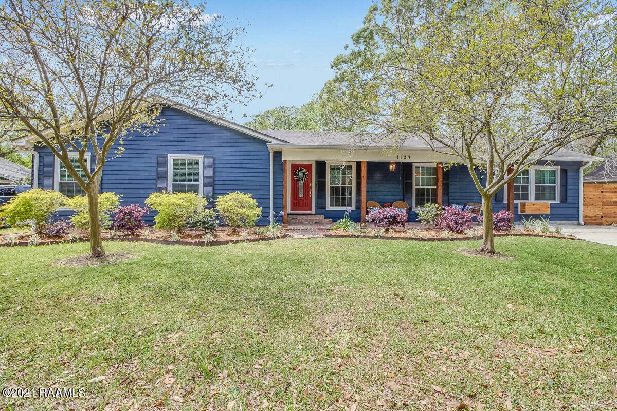 1107 Saint Mary Boulevard - Photo 1