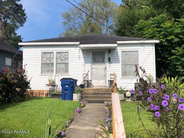 627 Union Street - Photo 1
