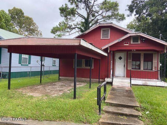702 West Avenue - Photo 1