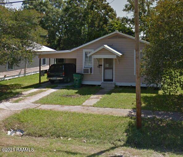 703 6th Street - Photo 1