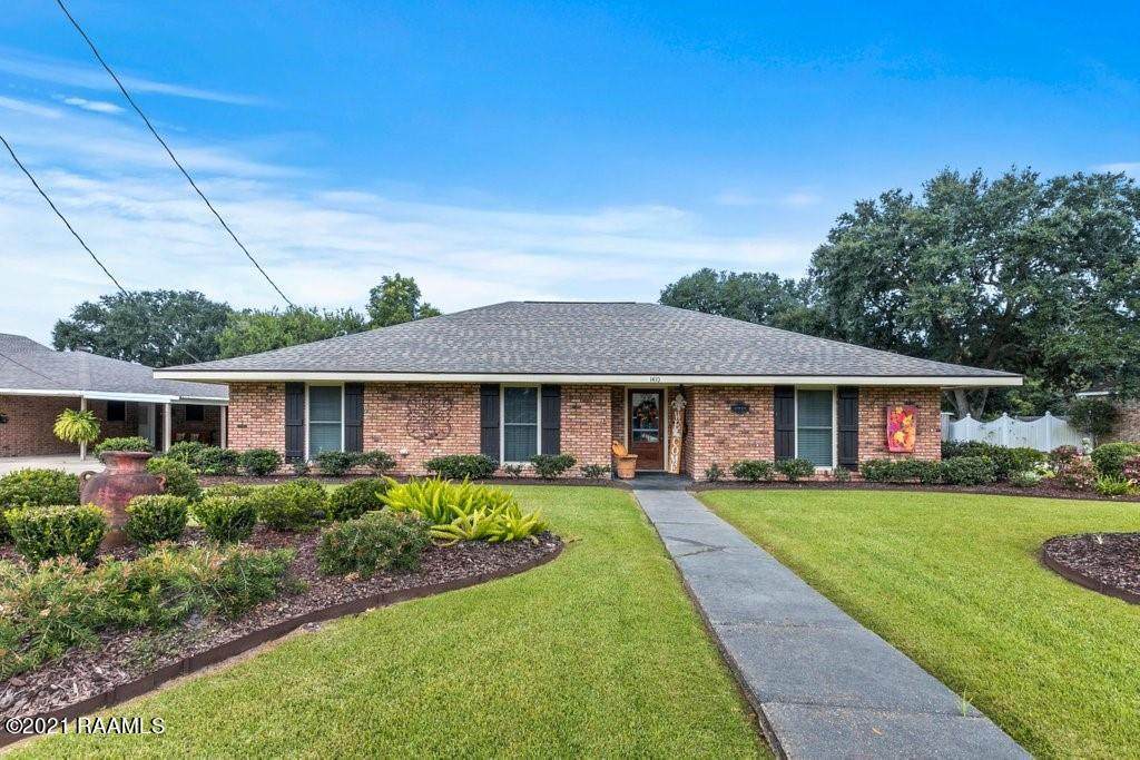 1410 Gum Avenue - Photo 1