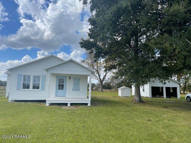 915 Main Street - Photo 1