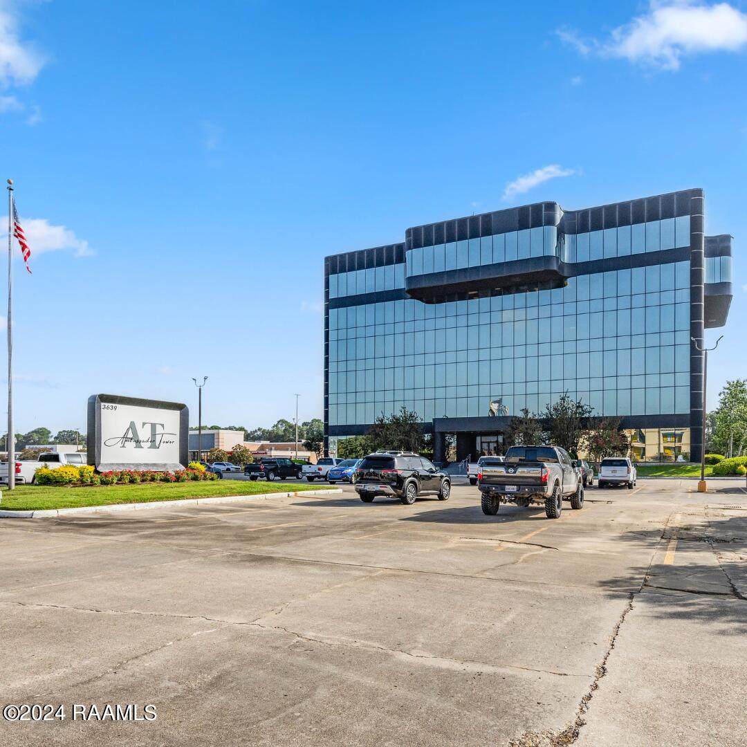3639 Ambassador Caffery Parkway - Photo 1