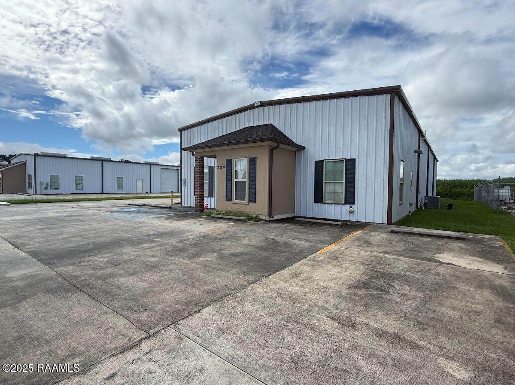 204 Jared Drive - Photo 1