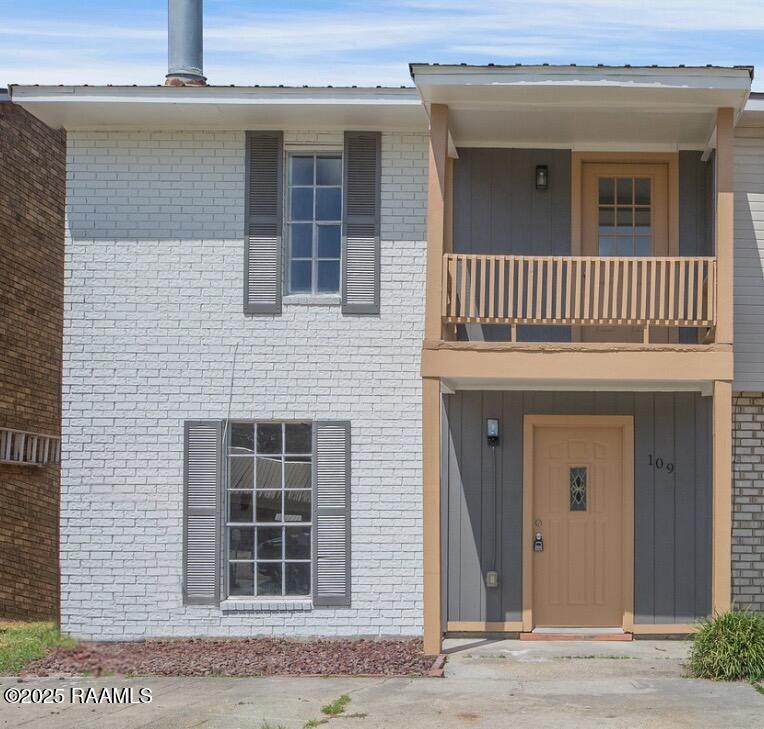 109 Courtney Drive - Photo 1