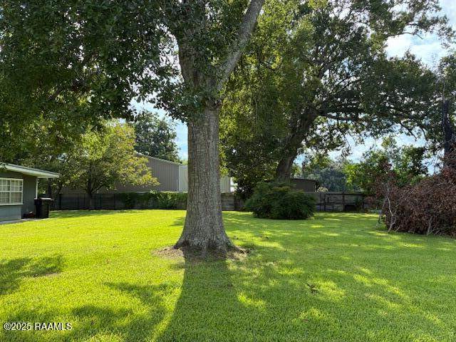 https://bt-photos.global.ssl.fastly.net/acadiana/orig_boomver_1_2500002898-2.jpg