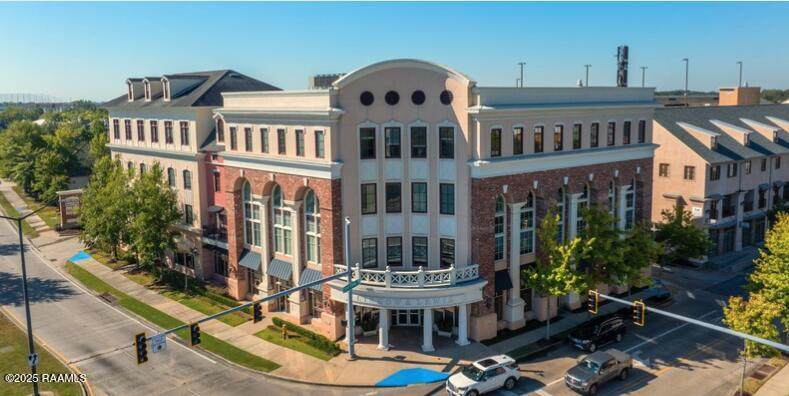 1200 Camellia Boulevard - Photo 1