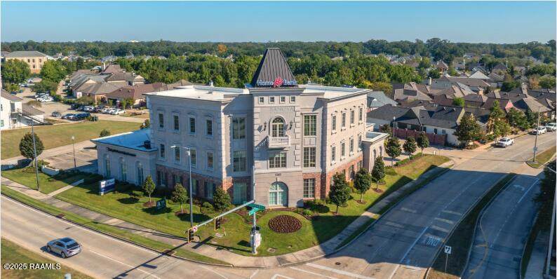 1245 Camellia Boulevard - Photo 1