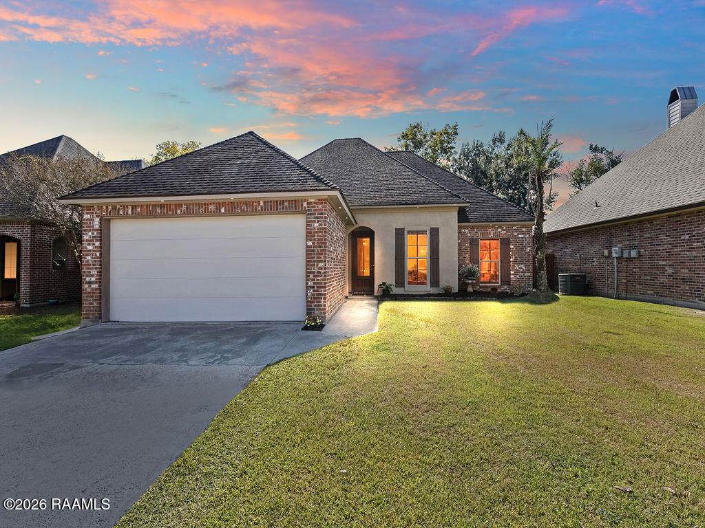 239 Ivory Street - Photo 1
