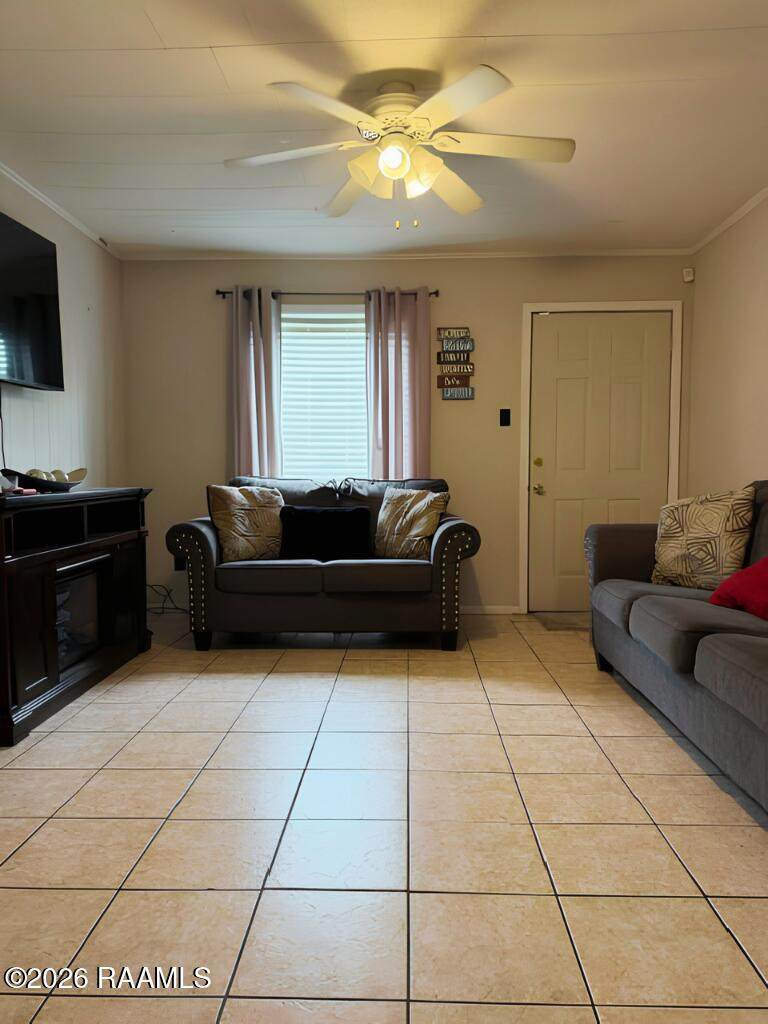 https://bt-photos.global.ssl.fastly.net/acadiana/orig_boomver_1_2600008303-2.jpg