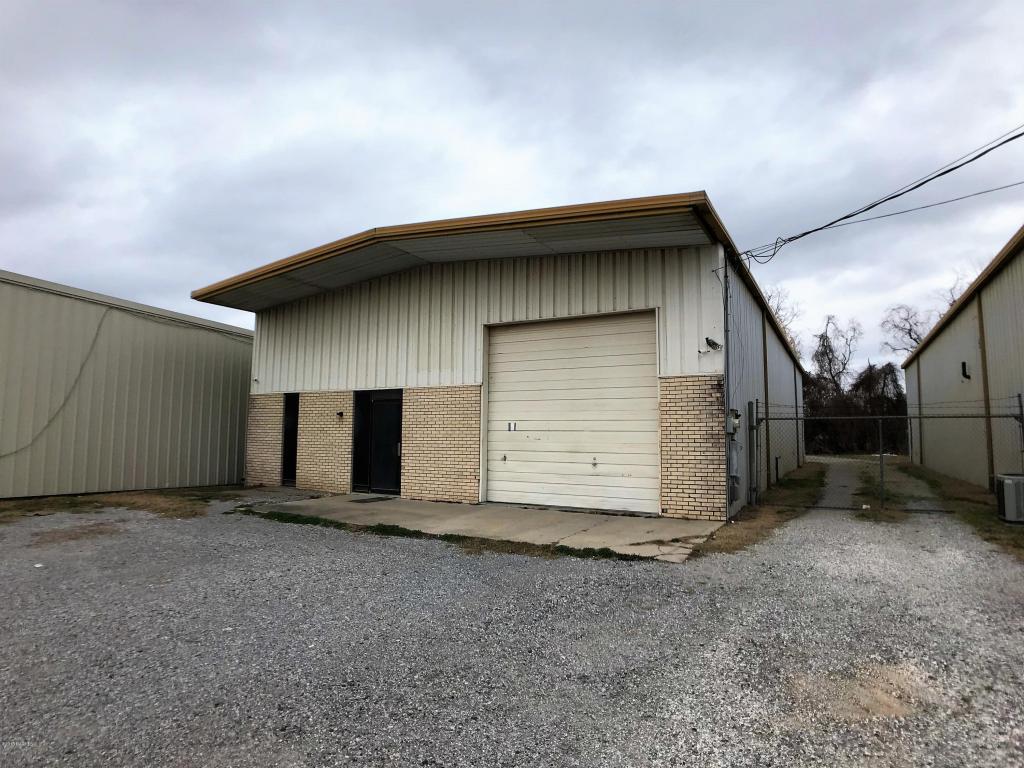 409 Mecca Drive - Photo 1