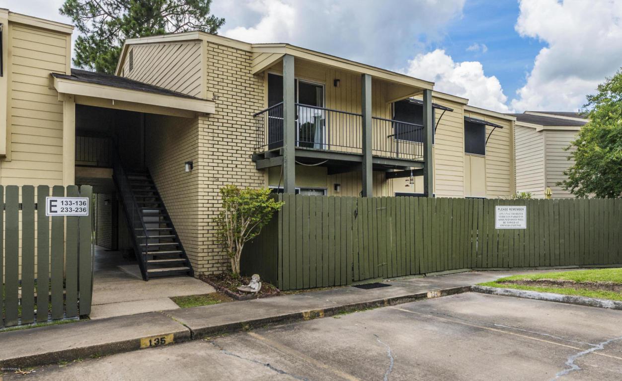 220 Doucet Road, - Photo 1